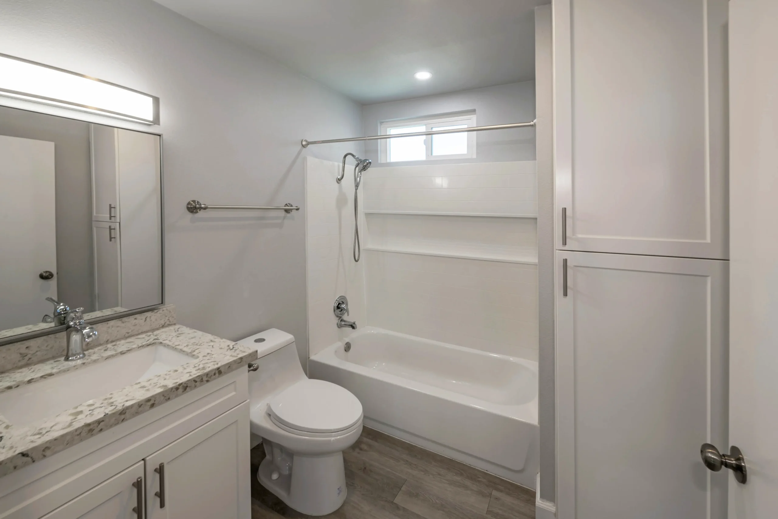 212 Palomar_2BR-1